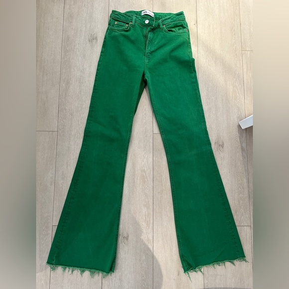 Zara Denim - Zara Green Flare pants!